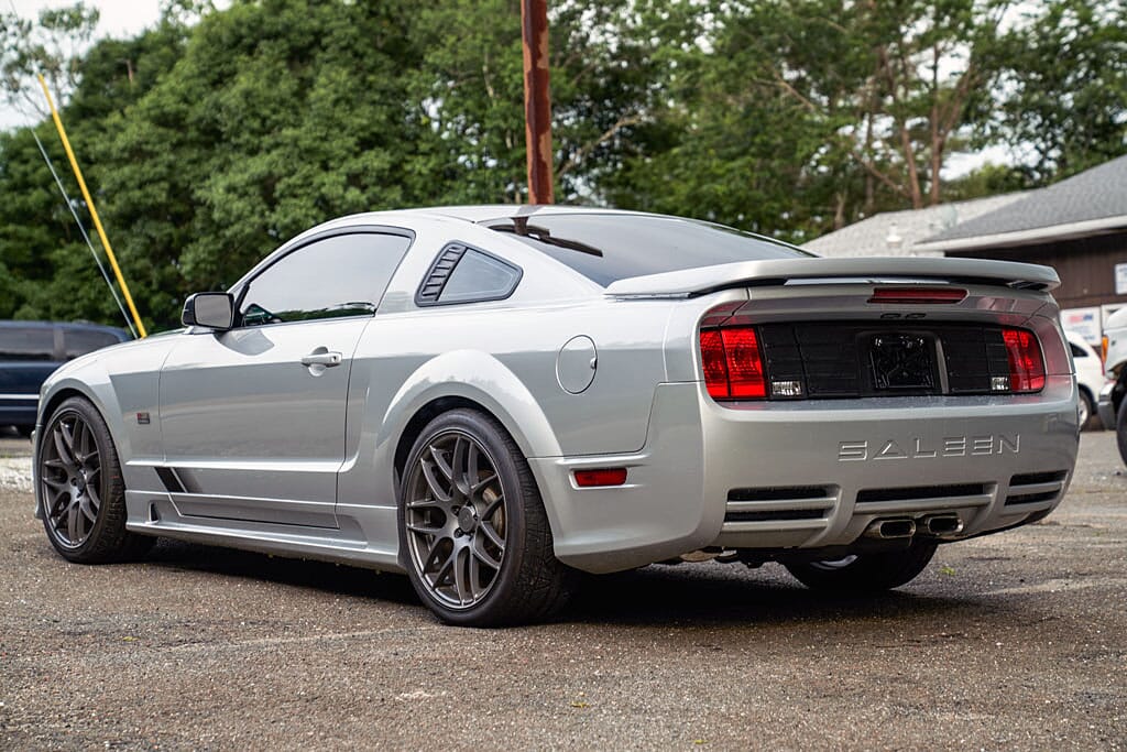 2006 Ford Mustang Saleen S281 Supercharged Coupe 1 of 4 for sale